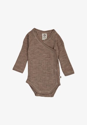 Bruine geribbelde babybody met lange mouwen, overslagontwerp, drukknoopsluitingen aan de onderkant en een label met de merknaam "müsli".
