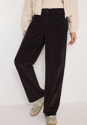 WIDE - Pantaloni - grau