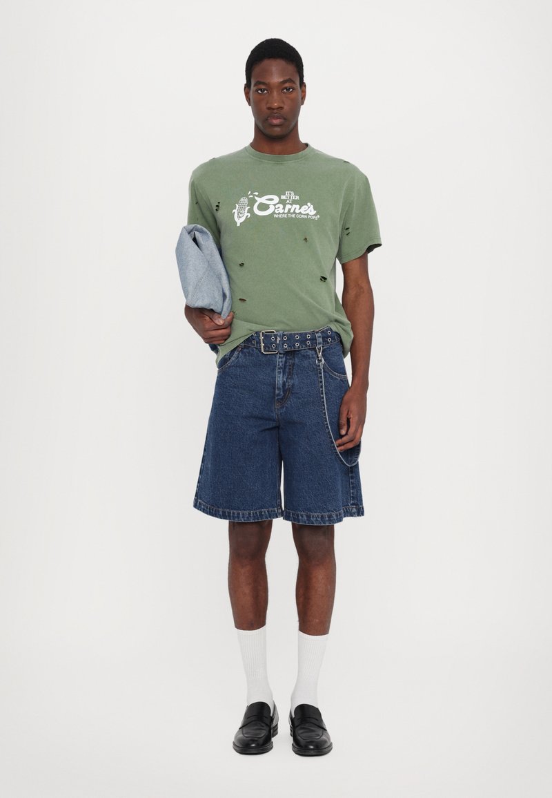 Carne Bollente - WHERE THE CORN POPS UNISEX - T-shirts med print - off green, Forstørre