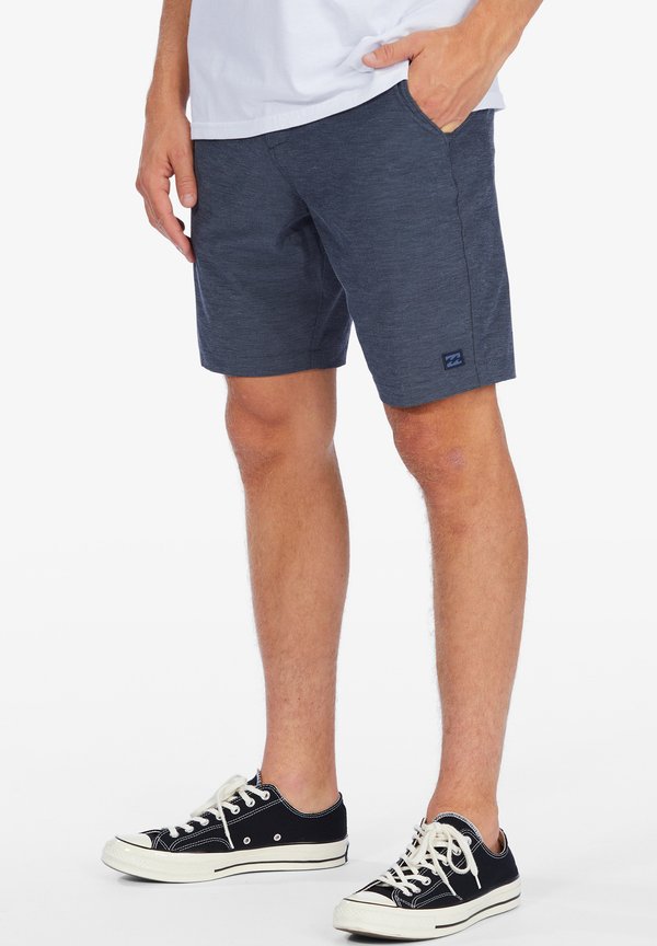 CROSSFIRE MID - SUBMERSIBLE - Shorts2