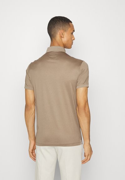 Emporio Armani Polo - incenso