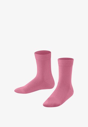 Paar kniehohe pinke Stricksocken mit gerippten Bündchen, nebeneinander auf weißem Hintergrund dargestellt.