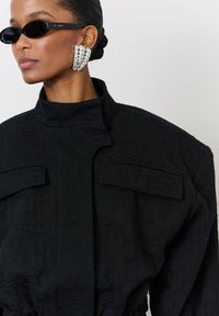 LA MANIA ALBA - Letná bunda - black
