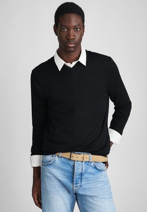 SERGE V NECK - Strikkegenser - black