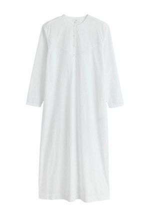 Langes weißes Kleid mit langen Ärmeln, rundem Halsausschnitt, vorderer Knopfleiste und dezentem diagonalen Nahtdetail auf der Brust.