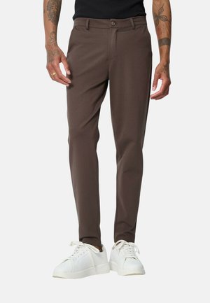 FRILIVIN, PANTALON CHINO SLIM CASUAL - Chino - marron