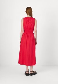 GAP HALTER  - Robe de jour - slipper red