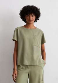 Marc O'Polo - Blouse - forest moss Thumbnail Image 1