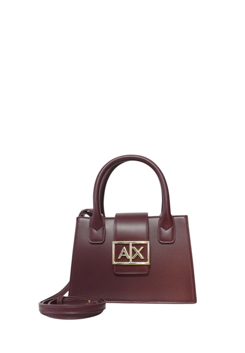 Borsa in faux leather bordeaux con logo AX in tonalità oro, manici superiori e tracolla rimovibile. Forma strutturata, texture liscia.