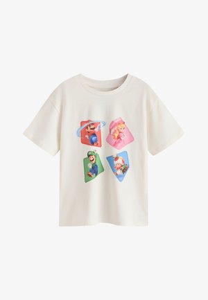 Weißes Kurzarm-T-Shirt mit bunten Cartoonfiguren Mario, Prinzessin Peach, Luigi und Toad in vier schrägen Quadraten auf der Vorderseite.