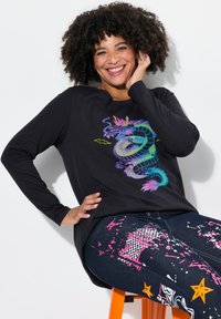 Angel of Style DRAGON PATTERN - Langarmshirt - black