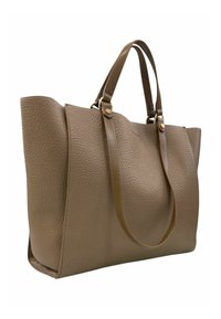 Borsa tote marrone con texture, dotata di due lunghe maniglie, caratterizzata da un'esterno in morbida pelle e arricchita da dettagli in ottone dorato nella parte superiore.