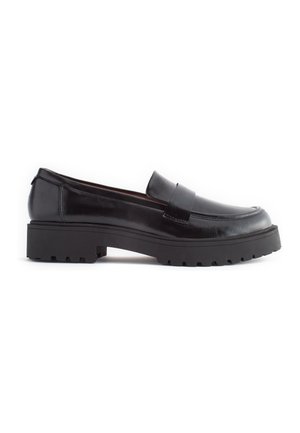 FOREVER COMFORTÂ® CHUNKY LOAFERS - Loaferit/pistokkaat - black