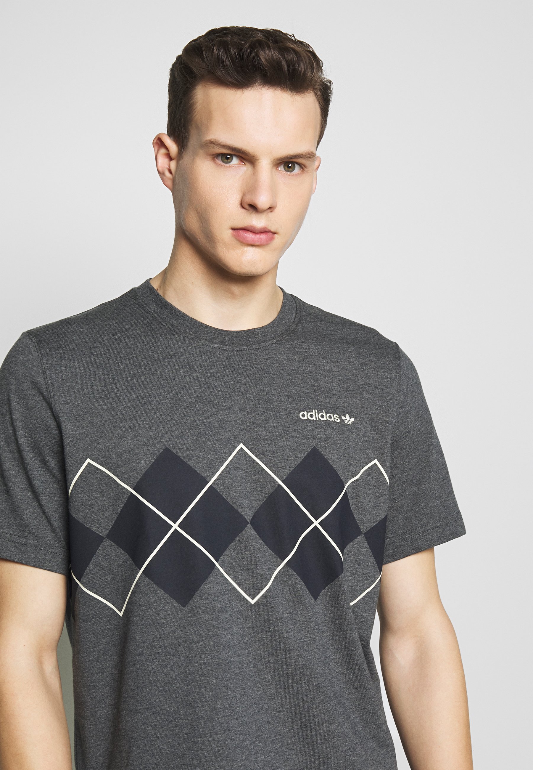 adidas Originals ARGYLE TEE SHORT SLEEVE GRAPHIC TEE T adidas Originals ARGYLE TEE SHORT SLEEVE GRAPHIC TEE T