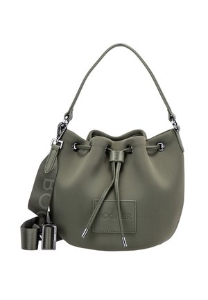 Olivově zelená kabelka ve tvaru kbelíku se stahovacím uzávěrem, odnímatelným širokým ramenním popruhem a pevným madlem.