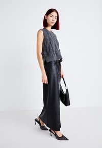 Simmi London LIGHT - Augsti papēži - black