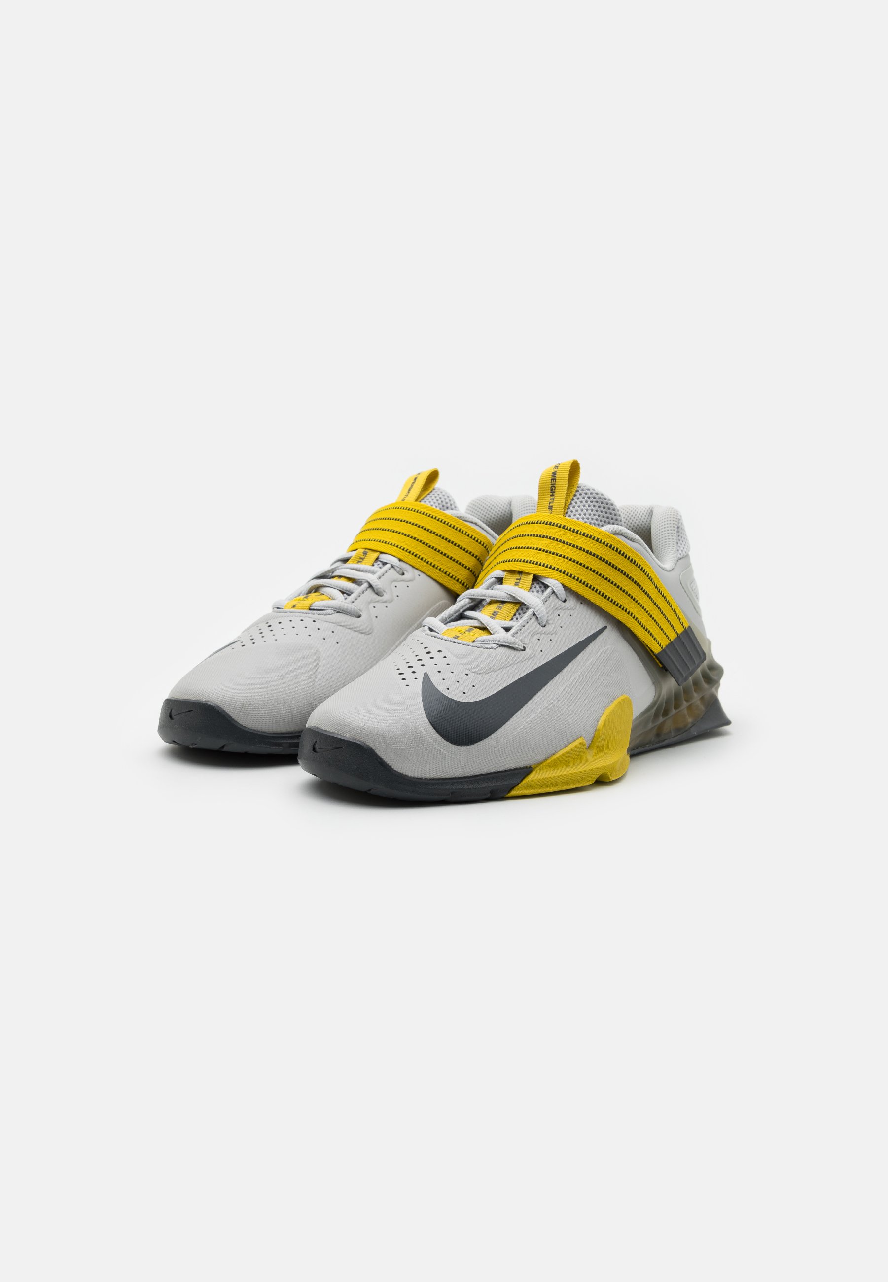 nike performance savaleos unisex