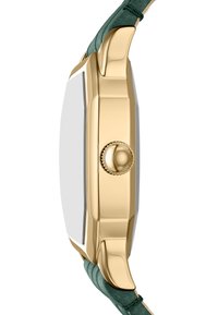 Goldfarbene Armbanduhr mit rechteckigem Gehäuse, grünem Lederarmband und strukturiertem Kranz. Das Glas ist flach und klar.