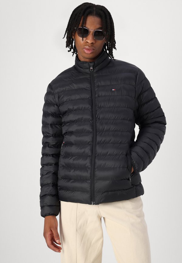 CORE PACKABLE JACKET - Light jacket4