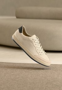 Επιλέχθηκε, off white/navy