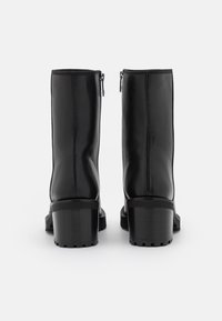 Filippa K Botines - black