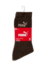 Braune Baumwoll-Crew-Socken verpackt in einem rot-weißen Etikett, mit Puma-Logo, bieten weiche Polsterung, passen für EU-Größen 39-42, drei Paare enthalten.