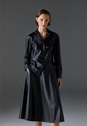 Blouse - black