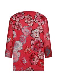 Rotes Oberteil mit Blumenmuster und Dreiviertelärmeln; es zeigt große, pinkfarbene und blaue Blumen, umrandet von dunklen Tönen, und hat eine strukturierte Stoffoberfläche.