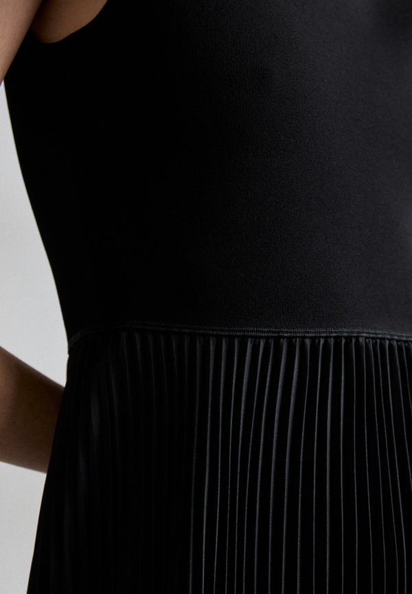 CREW  - Cocktail dress / Party dress2