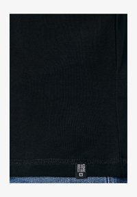 Neizvēlēts, schwarz