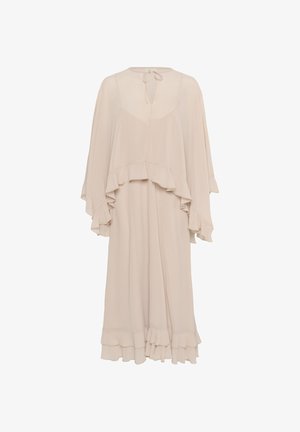 Beige maxikjole med et flydende, lagdelt design og flæser ved kanten og ærmerne. Lavet af letvægts, struktureret stof.