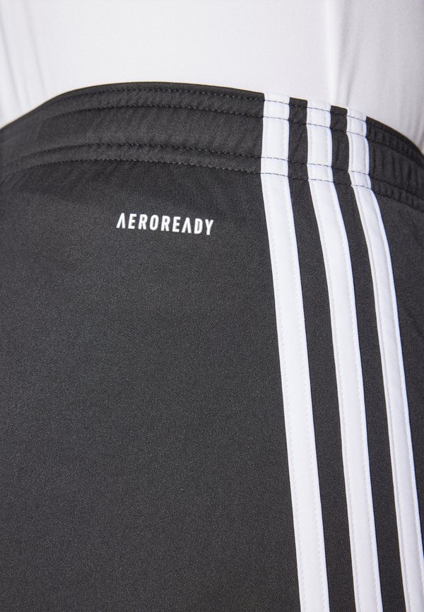 SQUADRA SHORTS - Sports shorts3