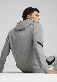 Thumbnail Image 2