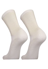 Weiße Baumwollsocken mit gerippten Bündchen und glatter Textur, ausgestattet mit verstärkten Fersen- und Zehenbereichen für Langlebigkeit.