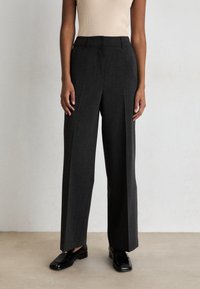 DKNY - PANTS WITH OPENINGS ON THE BOTTOM - Hlače - anthracite Miniaturna slika 1