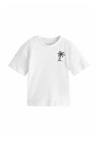 Valkoinen puuvillainen t-paita, jossa on lyhyet hihat ja pyöreä pääntie. Vasemmassa rintakehässä musta palmunlehtikirjailu.