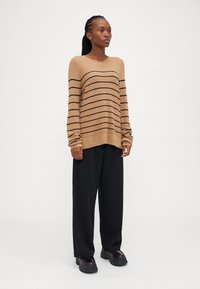 GAP Petite BELLA - Pulover - beige