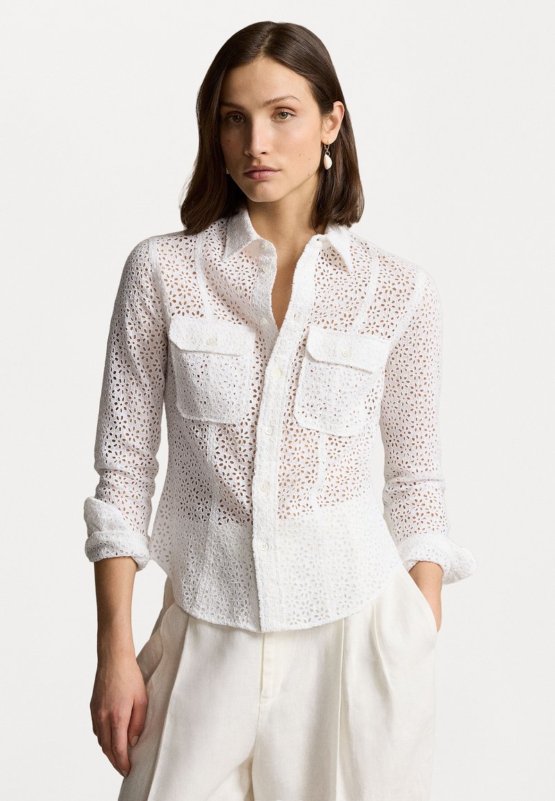 Ralph Lauren Women's Classic Long Sleeve No Iron Button Down Shirt White Size Large
