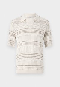 Polo à manches courtes en tricot beige avec des rayures horizontales brun clair. Présente un col et un motif texturé sur l'ensemble.