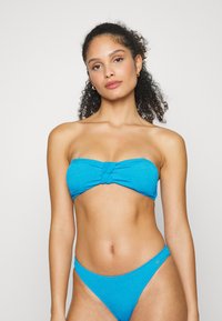 ONLY ONLALBA BANDEAU - Biquíni - blue aster
