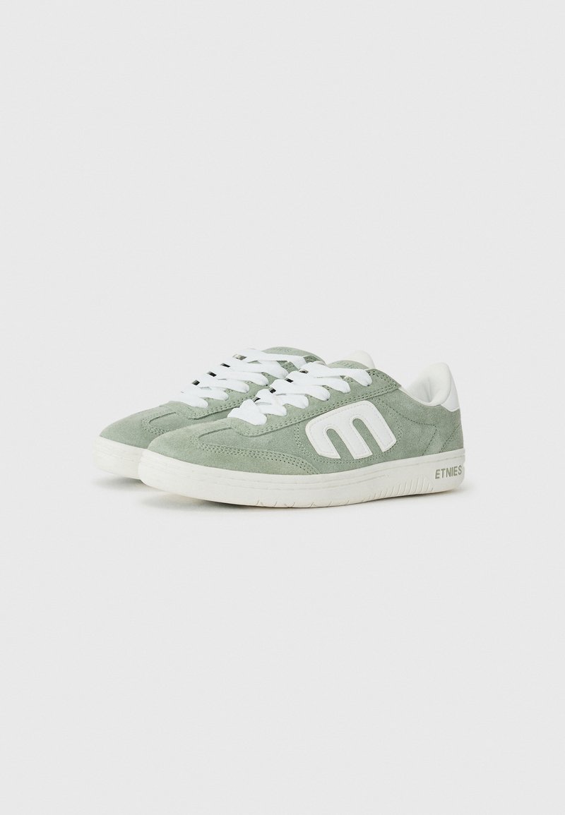 Baskets Etnies LOCUT X Apache Pour Skate - Homme, Noir/gris, Daim/synthétique, Pointure à Choisir, Neuf