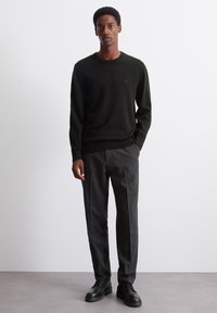 Marc O'Polo CREWNECK - Pulover - black