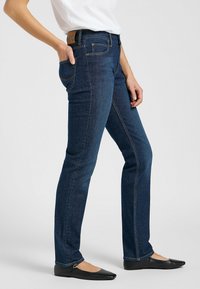 Lee ELLY - Vaqueros slim fit - softened dark