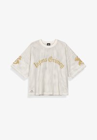 Camisa blanca de manga corta de malla con texto dorado "Lafams Grimey" en el pecho y diseños dorados a juego en las mangas.