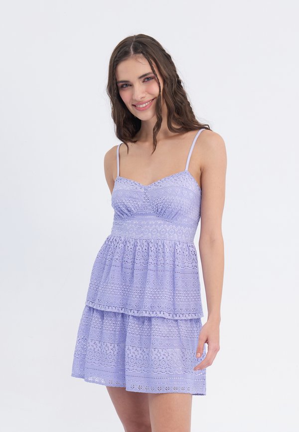 Cocktail dress / Party dress - lilac