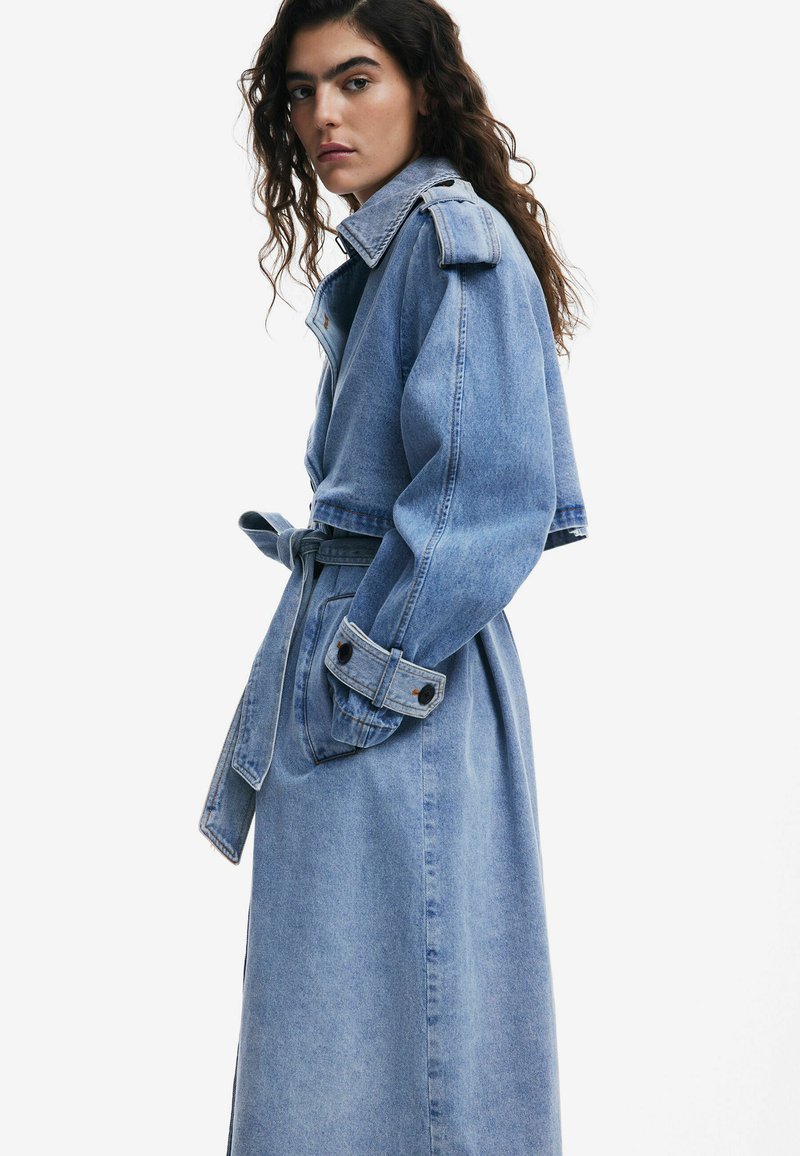 Manteau Trench Trench Bleu Clair QUEEN Trench Long Marine En