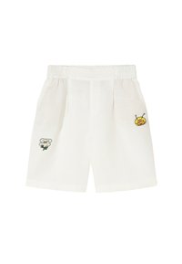 Shorts en lin blancs avec une taille élastique, ornés de deux motifs brodés : une fleur sur le côté gauche et une abeille de dessin animé sur le côté droit.