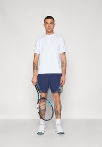 EA7 Emporio Armani MAGLIA - T-skjorte til trening - white