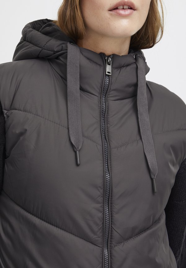 OXBolyn - Waistcoat2