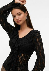 Vero Moda - Bluzka